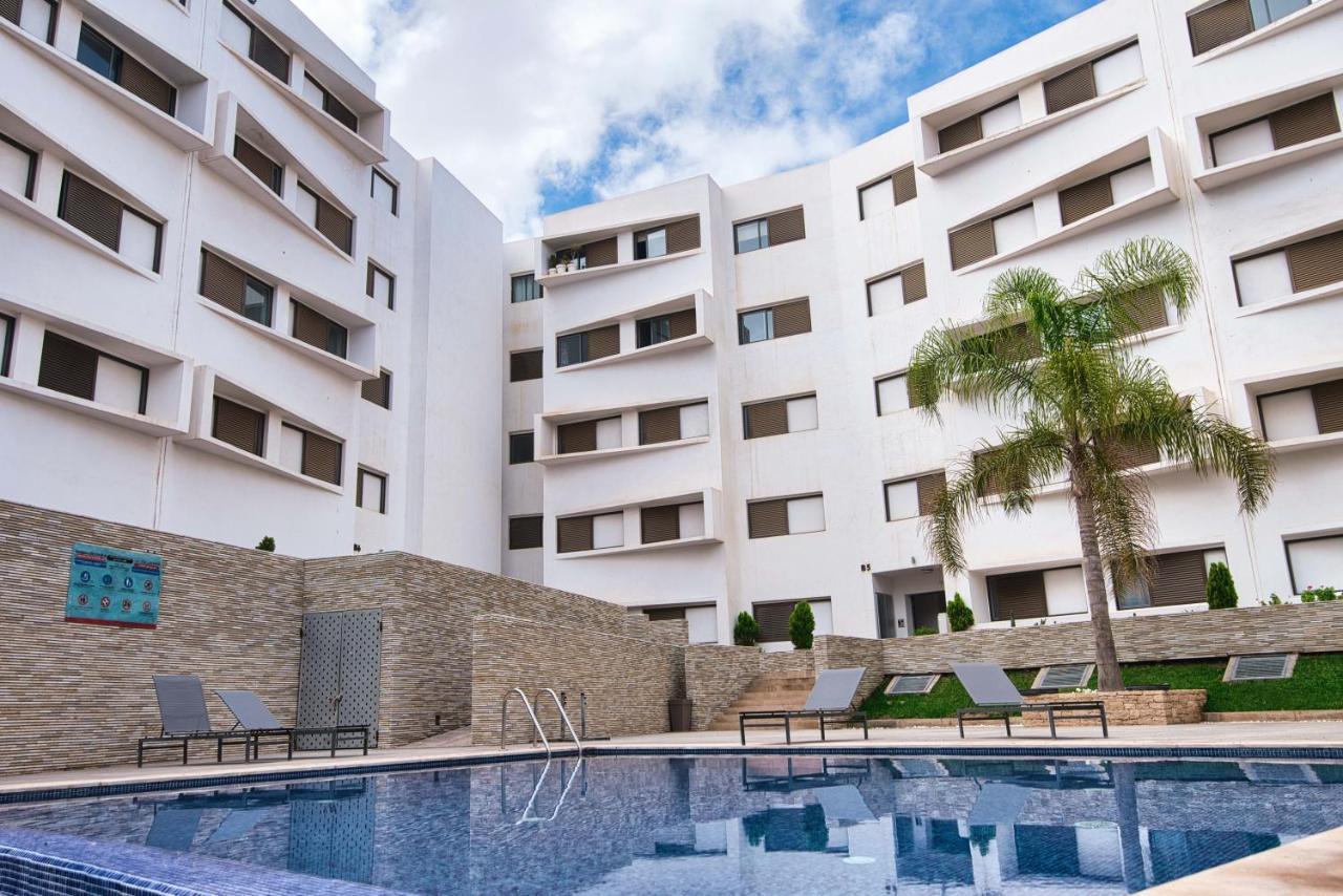 Luxury Apartment 100Sqm With Pool Near Beach Wifi Unlimited With Optical Fiber Agadir Ngoại thất bức ảnh